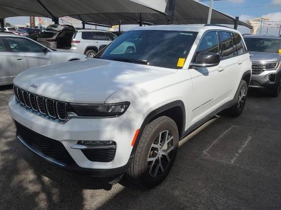 JEEP GRAND CHEROKEE 2024 1C4RJGBG7RC110739 image